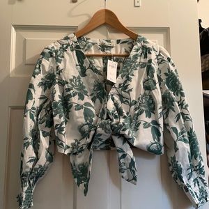 Abercrombie 3/4 Sleeve Poplin crop top